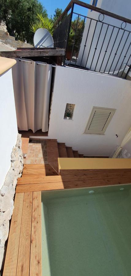 Casa Vacanze "Il Carrubo" Gagliano del Capo Ngoại thất bức ảnh