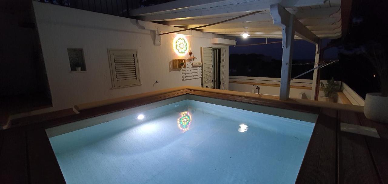 Casa Vacanze "Il Carrubo" Gagliano del Capo Ngoại thất bức ảnh
