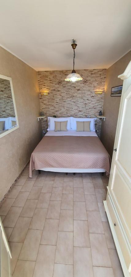 Casa Vacanze "Il Carrubo" Gagliano del Capo Ngoại thất bức ảnh